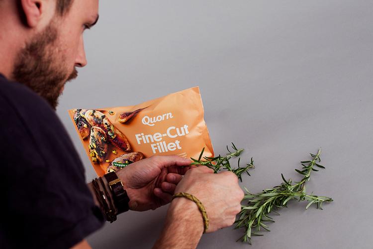 Quorn日常烹饪食品品牌视觉形象 以“真食感”为核心，重构植物基烹饪体验